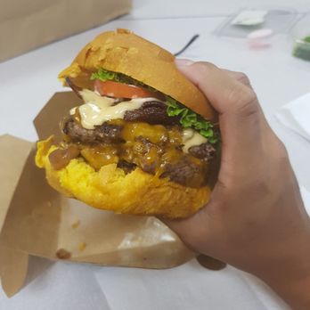 Gladiator Burger & Steak - Handful - Burgers Near Me - Mississauga, Ontario Gladiator Burger & Steak - Handful - Burgers Near Me - Mississauga, Ontario