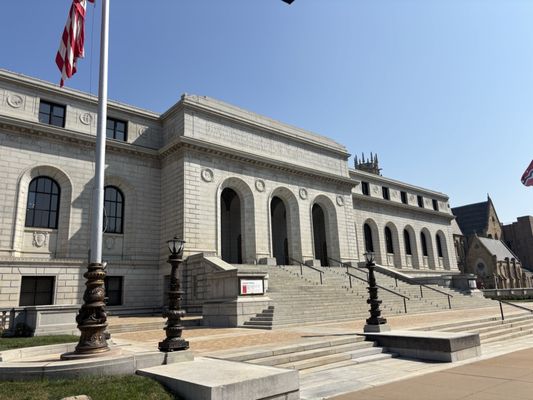 St. Louis Public Library - Central Library by null