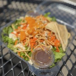 Louie's Chicken Cafe - Oriental Chicken Salad