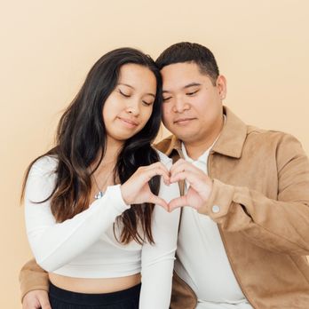 Photogram - Colorgram room (yellow background) - Session Photography Near Me - Buena Park, California