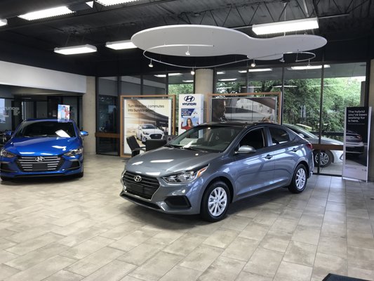 HILEY HYUNDAI OF FORT WORTH - Updated July 2025 - 19 Photos & 55 ...