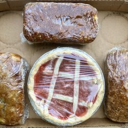 Batesville Farmers Market - Homemade pies and loaves of bread.