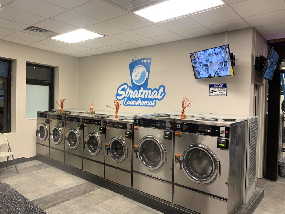 STRATMAT LAUNDROMAT Updated September 2024 14 Photos 1611