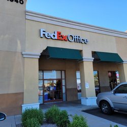 FedEx Office Print & Ship Center - Outside