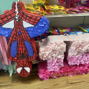 Jocely's Pinata's and More - Spider-Man and #15 Birthday Piñatas. - Party Equipment Rentals Near Me - Bellflower, California