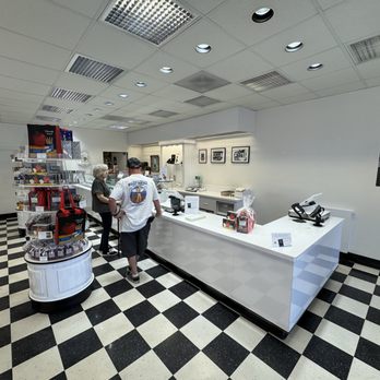 See's Candies - Interior - Candy Stores Near Me - Sparks, Nevada See's Candies - Interior - Candy Stores Near Me - Sparks, Nevada