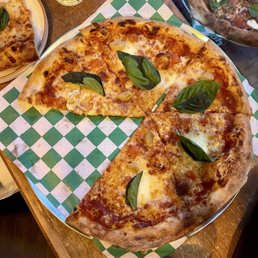 Margherita Pizza Margherita Pizza