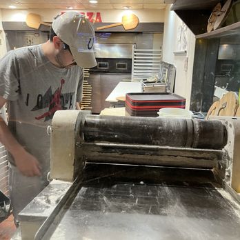 Barnaby's - Mishawaka - Dough stretcher - Pizza Near Me - Mishawaka, Indiana Barnaby's - Mishawaka - Dough stretcher - Pizza Near Me - Mishawaka, Indiana