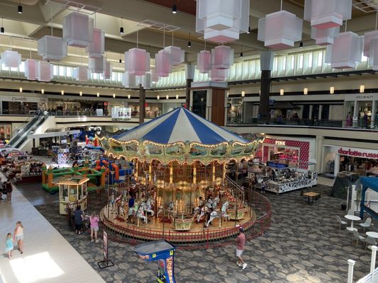 Maplewood Mall by null