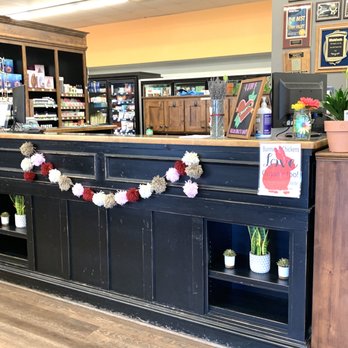 GOOD EARTH MARKETS - Updated January 2025 - 44 Photos &amp; 24 Reviews 