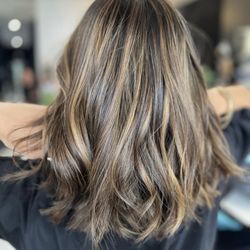 Dolce Salon