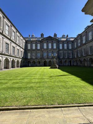 Palace of Holyroodhouse by null