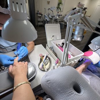 Aleksa Beauty Studio - Manicure, - Nail Salons Near Me - Tarzana, California