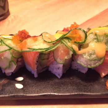Saku Sushi - Ocean dream roll - Sushi Bars Near Me - Toronto, Ontario Saku Sushi - Ocean dream roll - Sushi Bars Near Me - Toronto, Ontario