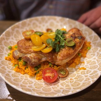 La Cañita Bayside - arroz con pollo - Cuban Near Me - Miami, Florida La Cañita Bayside - arroz con pollo - Cuban Near Me - Miami, Florida