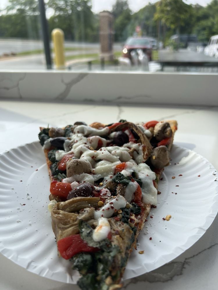 Christian’s Pizza on 5th Street