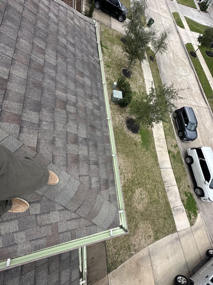 Slide of CA Palacios Roofing