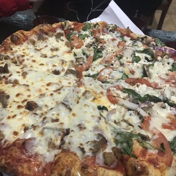 Dan's Pizza - Pizza Near Me - Webster, Texas
