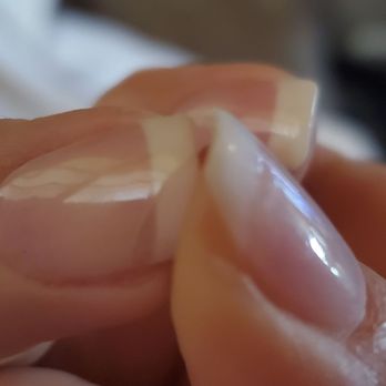 Manhattan Nail Bar - Snapped nail... Picked up my keys off my counter and it broke. - Waxing Near Me - Oak Ridge, Tennessee Manhattan Nail Bar - Snapped nail... Picked up my keys off my counter and it broke. - Waxing Near Me - Oak Ridge, Tennessee