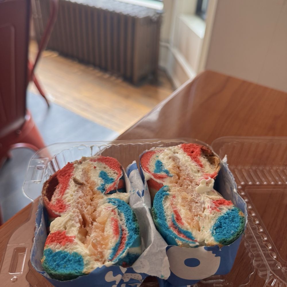 Bagel Crust - Breakfast & Brunch Near Me - State College, Pennsylvania