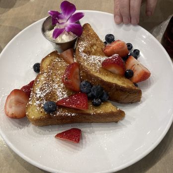 SweetDiner - French toast - Diners Near Me - Milwaukee, Wisconsin