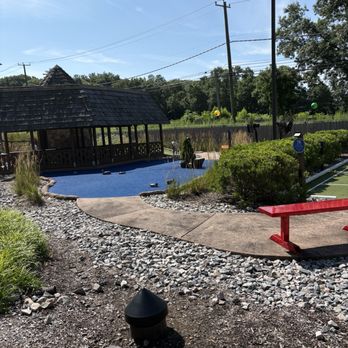 Matterhorn Mini Golf - Mini Golf Near Me - Canton, Connecticut
