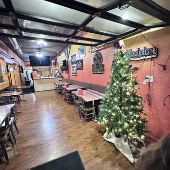 La Bonita's - More seating inside - Mexican Near Me - Palm Springs, California La Bonita's - More seating inside - Mexican Near Me - Palm Springs, California
