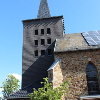 Sankt Hubertus - Churches Near Me - Nideggen, NW