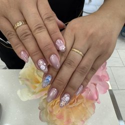 Starlight Nail & Spa