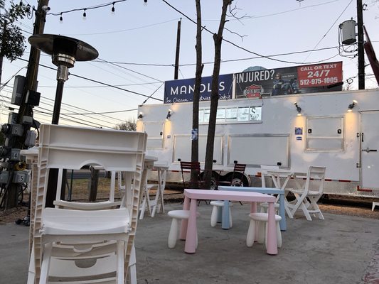 Manolis Ice Cream, Pops, Sorbet & More by null