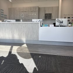 Murrieta Modern Dentistry - Behind this counter are the front desk staff who lack training, decorum, business acumen, and common human decency in how to treat people.