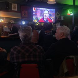 Peter's Bar and Grill