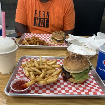 Burger Hut - Burgers Near Me - Wylie, Texas Burger Hut - Burgers Near Me - Wylie, Texas