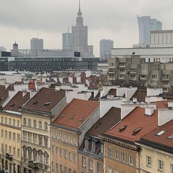 Plac Zamkowy - View of palace, castle square and homes from the tower - Landmarks & Historical Buildings Near Me