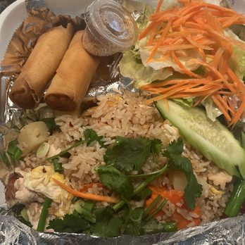 Zabb Thai Spice Kitchen - Chicken Pineapple Fried Rice Lunch - Thai Near Me - Las Vegas, Nevada Zabb Thai Spice Kitchen - Chicken Pineapple Fried Rice Lunch - Thai Near Me - Las Vegas, Nevada