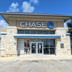 Chase Bank - Outside