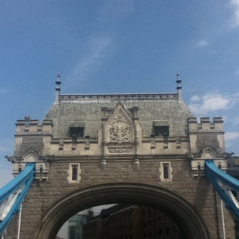 Tower Bridge - Landmarks & Historical Buildings Near Me - London, XGL Tower Bridge - Landmarks & Historical Buildings Near Me - London, XGL