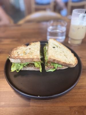 Nómade Tapas and Records by null