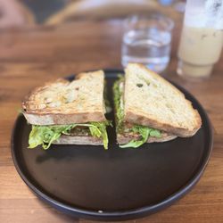 Nomade - Pesto sandwich