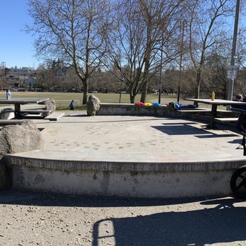 West Queen Anne Playfield - Parks Near Me - Seattle, Washington West Queen Anne Playfield - Parks Near Me - Seattle, Washington