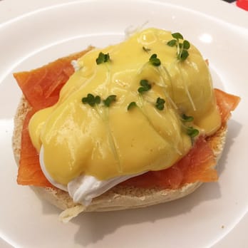 Radisson Collection Royal Mile Hotel Edinburgh - Eggs Royale - Hotels Near Me - Edinburgh, EDH Radisson Collection Royal Mile Hotel Edinburgh - Eggs Royale - Hotels Near Me - Edinburgh, EDH