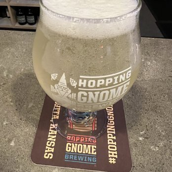 Hopping Gnome Brewing Company - Pineapple Seltzer - Brewpubs Near Me - Wichita, Kansas Hopping Gnome Brewing Company - Pineapple Seltzer - Brewpubs Near Me - Wichita, Kansas