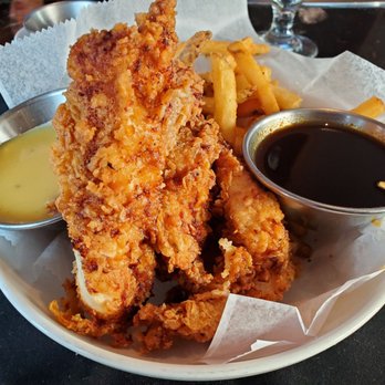 Doc B's Restaurant + Bar - Cajun Chicken Littles. Nothing little about this. - New American Near Me - Chicago, Illinois