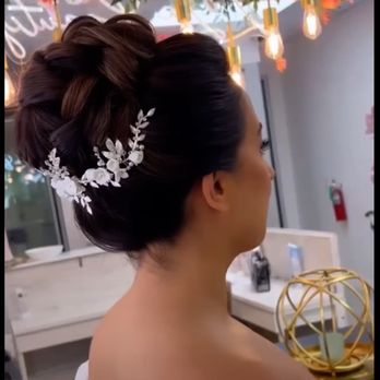 LoLa Beauty - Makeup Artists Near Me - Austin, Texas LoLa Beauty - Makeup Artists Near Me - Austin, Texas