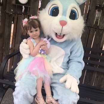 Fair Oaks Park - My toddler at Easter Eggstravaganza for her free Easter pics with the Easter Bunny! - Parks Near Me - Fair Oaks, California Fair Oaks Park - My toddler at Easter Eggstravaganza for her free Easter pics with the Easter Bunny! - Parks Near Me - Fair Oaks, California