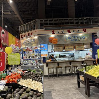 Northgate Market - Las Cazuelas food stations - Grocery Near Me - Costa Mesa, California