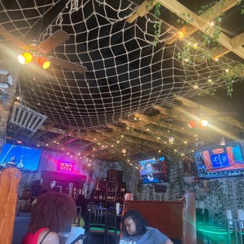 Baltimore Seafood - Seafood Near Me - Baltimore, Maryland