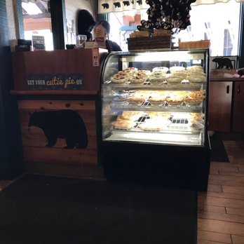 Black Bear Diner Reno - American Near Me - Reno, Nevada