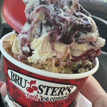 Bruster's Real Ice Cream - Ice Cream & Frozen Yogurt Near Me - Brentwood, Tennessee Bruster's Real Ice Cream - Ice Cream & Frozen Yogurt Near Me - Brentwood, Tennessee