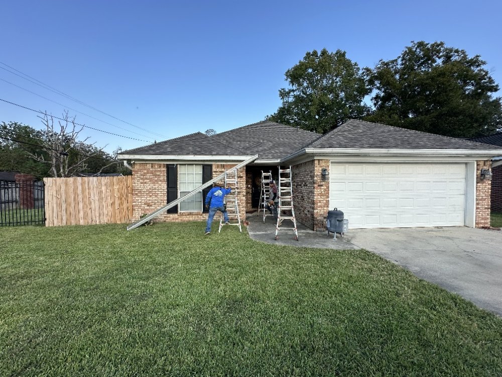 Slide of B&B Roof & Gutter